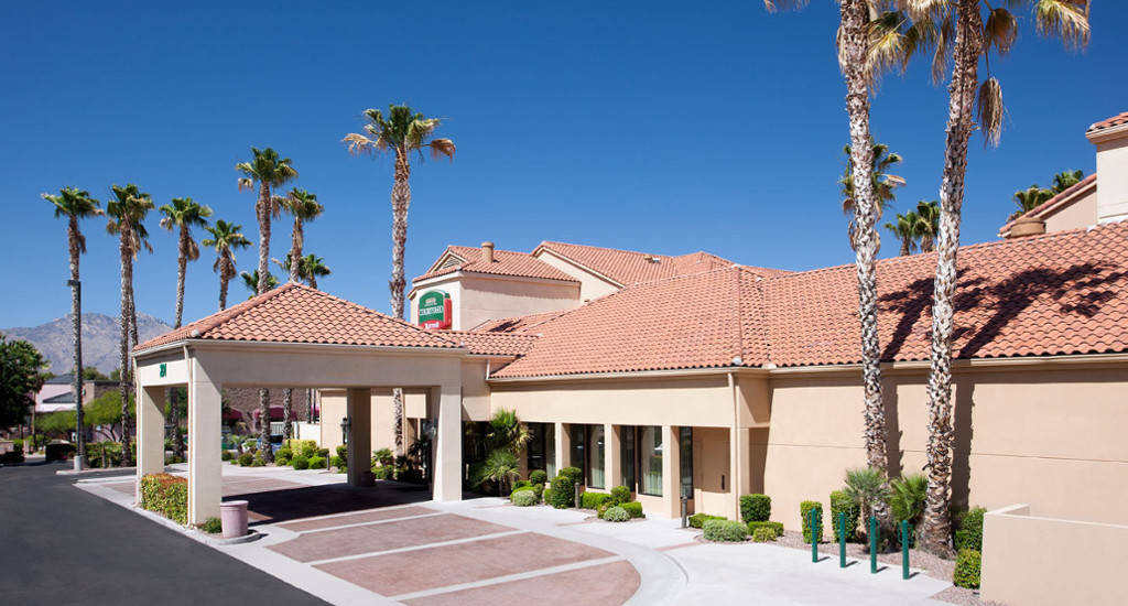 Courtyard By Marriott Tucson Williams Centre Hotel Buitenkant foto